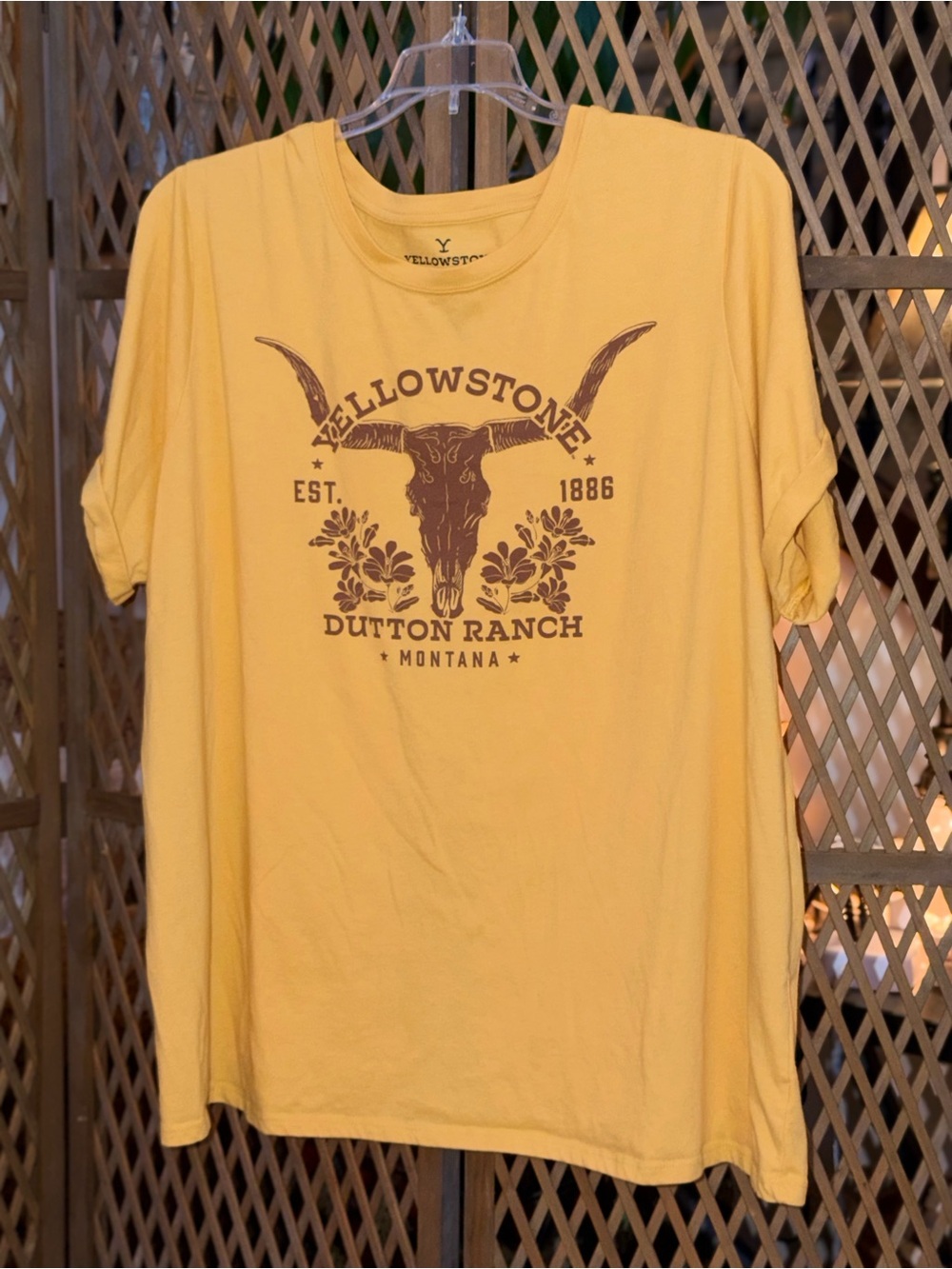 Yellowstone Dutton Ranch Short Sleeve Tee - Yellow